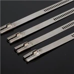 เนคไทสแตนเลสหลายบันได