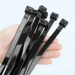 สายรัดพลาสติกขนาดใหญ่